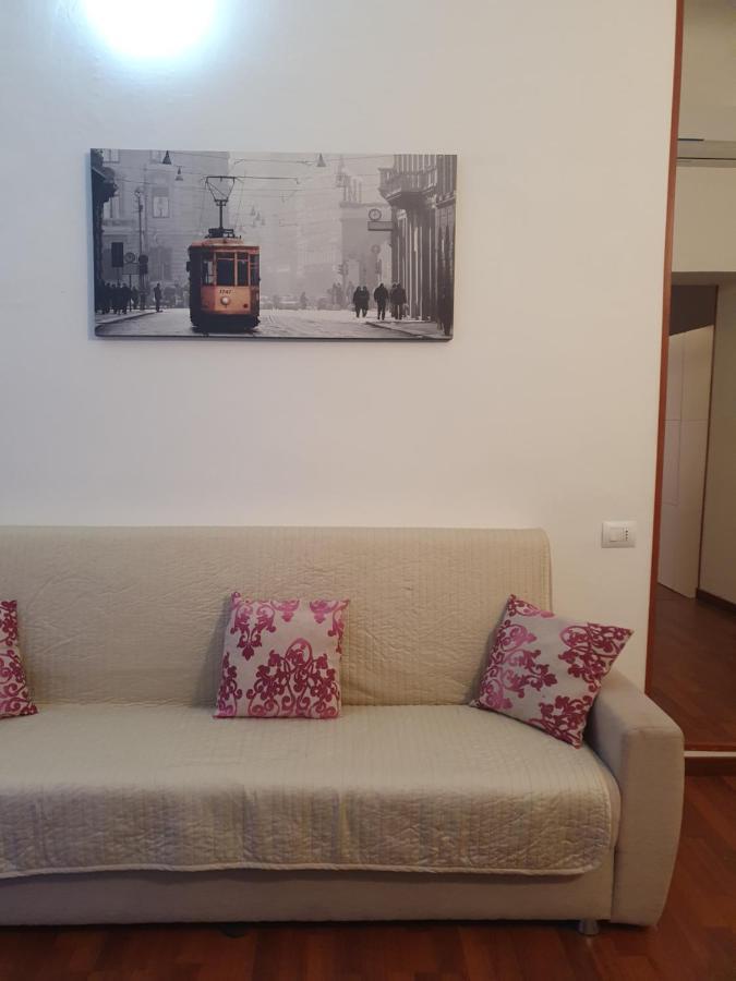 Arena Suite All Comforts - With Free Parking Garage Per Qualified Rate - Con Parcheggio Incluso Per Le Tariffe Qualificanti - Metro Verde Greenline Moscova Milan Extérieur photo