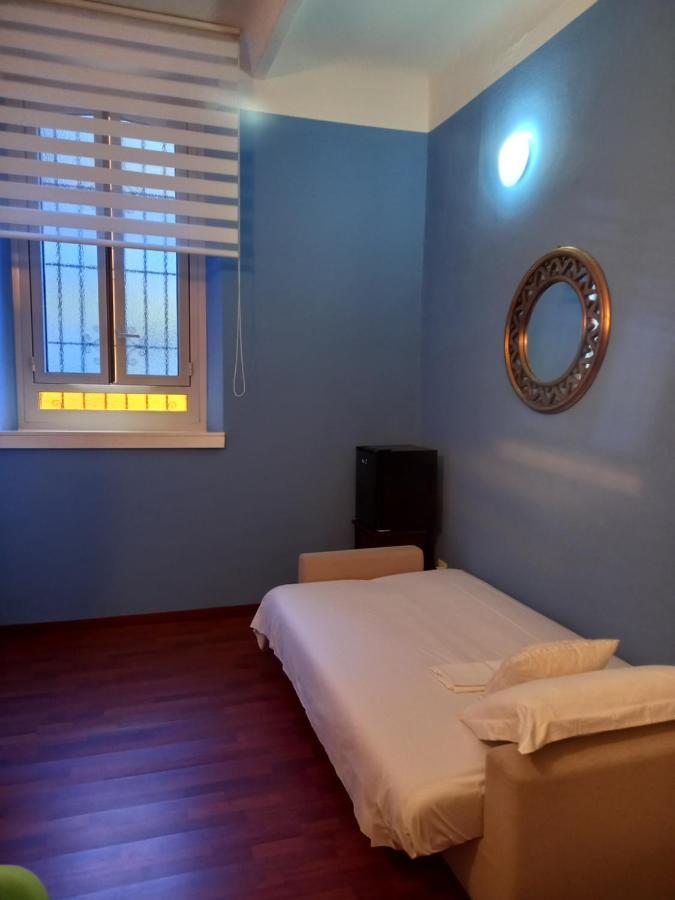 Arena Suite All Comforts - With Free Parking Garage Per Qualified Rate - Con Parcheggio Incluso Per Le Tariffe Qualificanti - Metro Verde Greenline Moscova Milan Extérieur photo