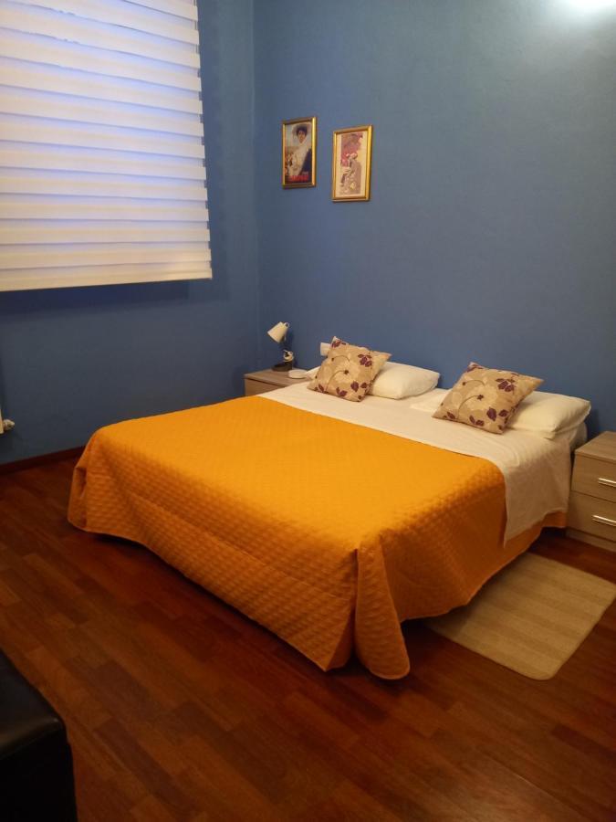 Arena Suite All Comforts - With Free Parking Garage Per Qualified Rate - Con Parcheggio Incluso Per Le Tariffe Qualificanti - Metro Verde Greenline Moscova Milan Extérieur photo